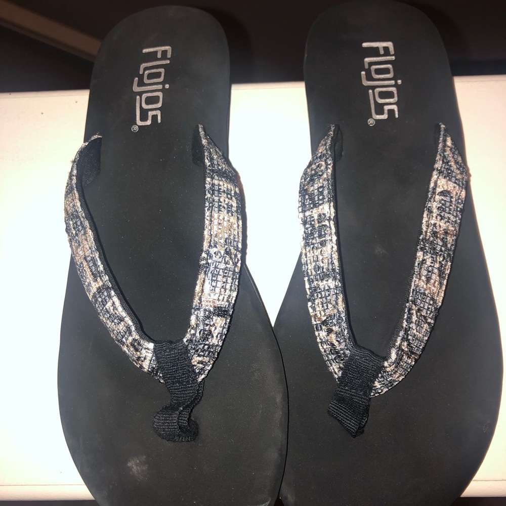Flip flops